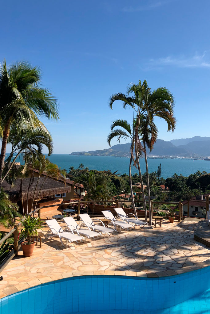 Bar da Piscina - Espaço para Eventos em Ilhabela - Pousada Altamira - Férias em Ilhabela